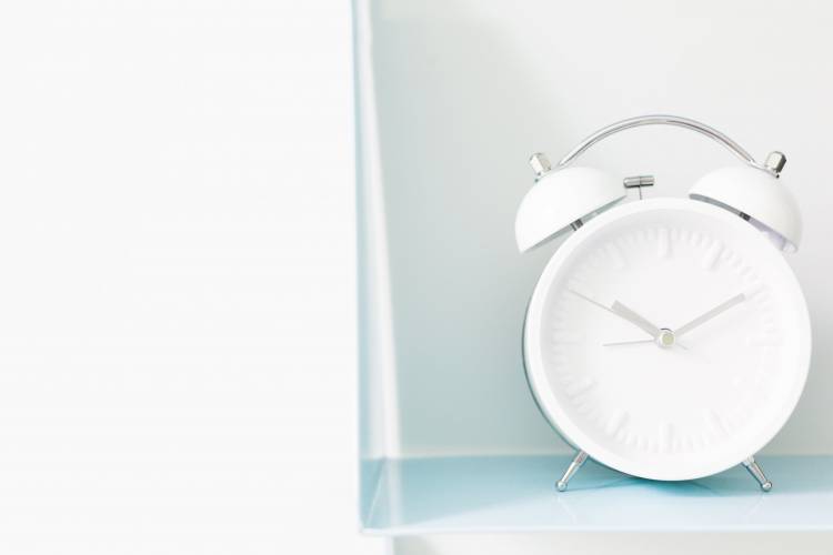 Cómo dormir mejor durante la temporada de alergias