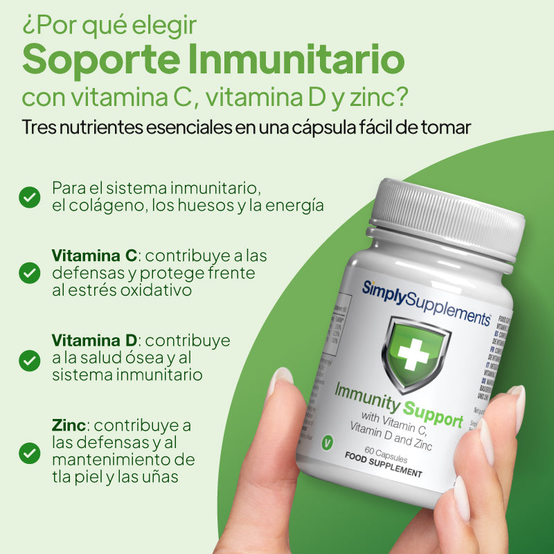 Una mano sostiene un frasco blanco del complemento alimenticio «SimplySupplements Immunity Support» sobre un gráfico promocional verde y blanco con texto en español que destaca los beneficios de la vitamina C, la vitamina D y el zinc.
