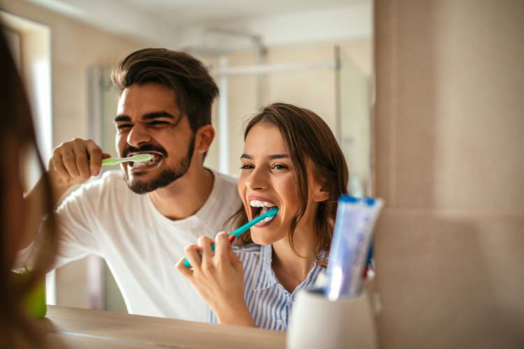 Cómo mantener sanos tus dientes y encías